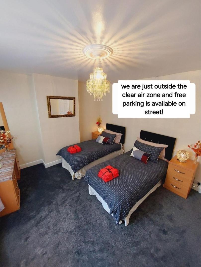Elegant And Two Bedrooms House *
